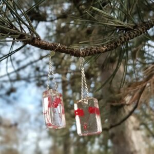 Boucles d'oreilles Bouquet de fleurs rouges – Image 3