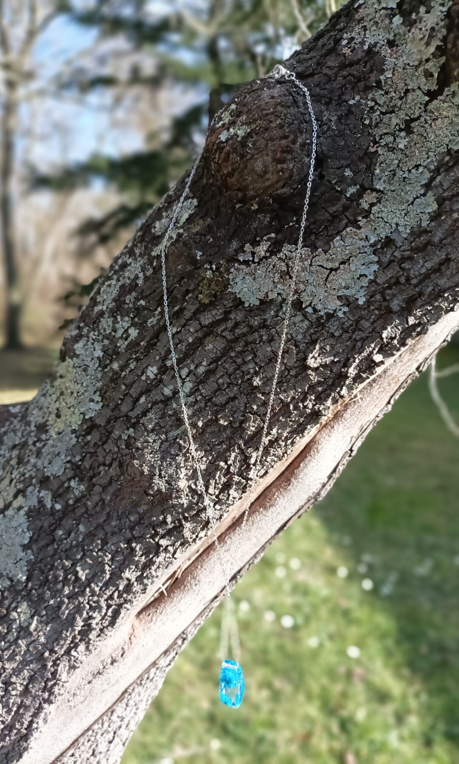 Collier chaîne "Goutte aux fleurs bleues" – Image 2