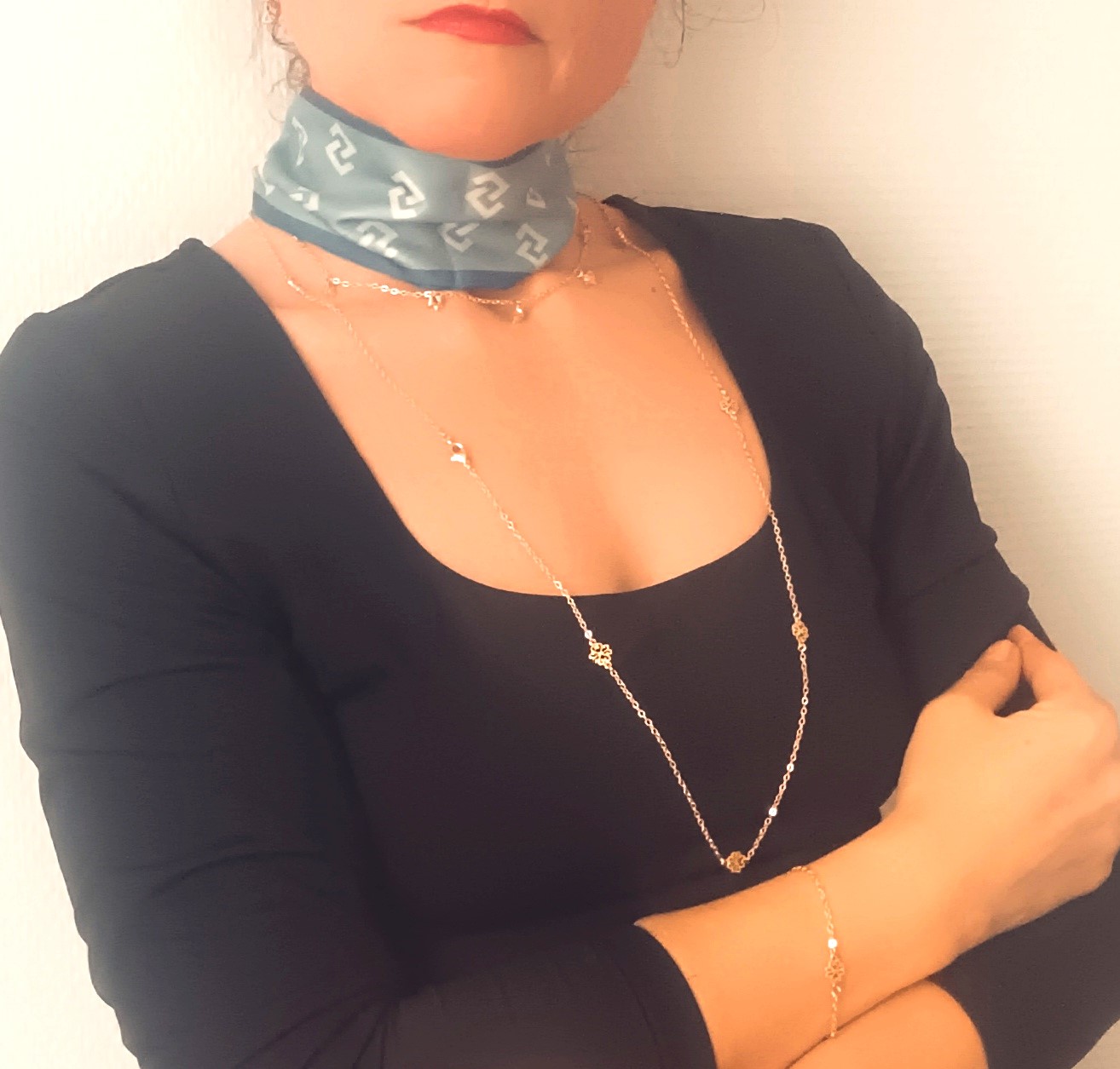 Collier long Trèfle ajouré doré à l