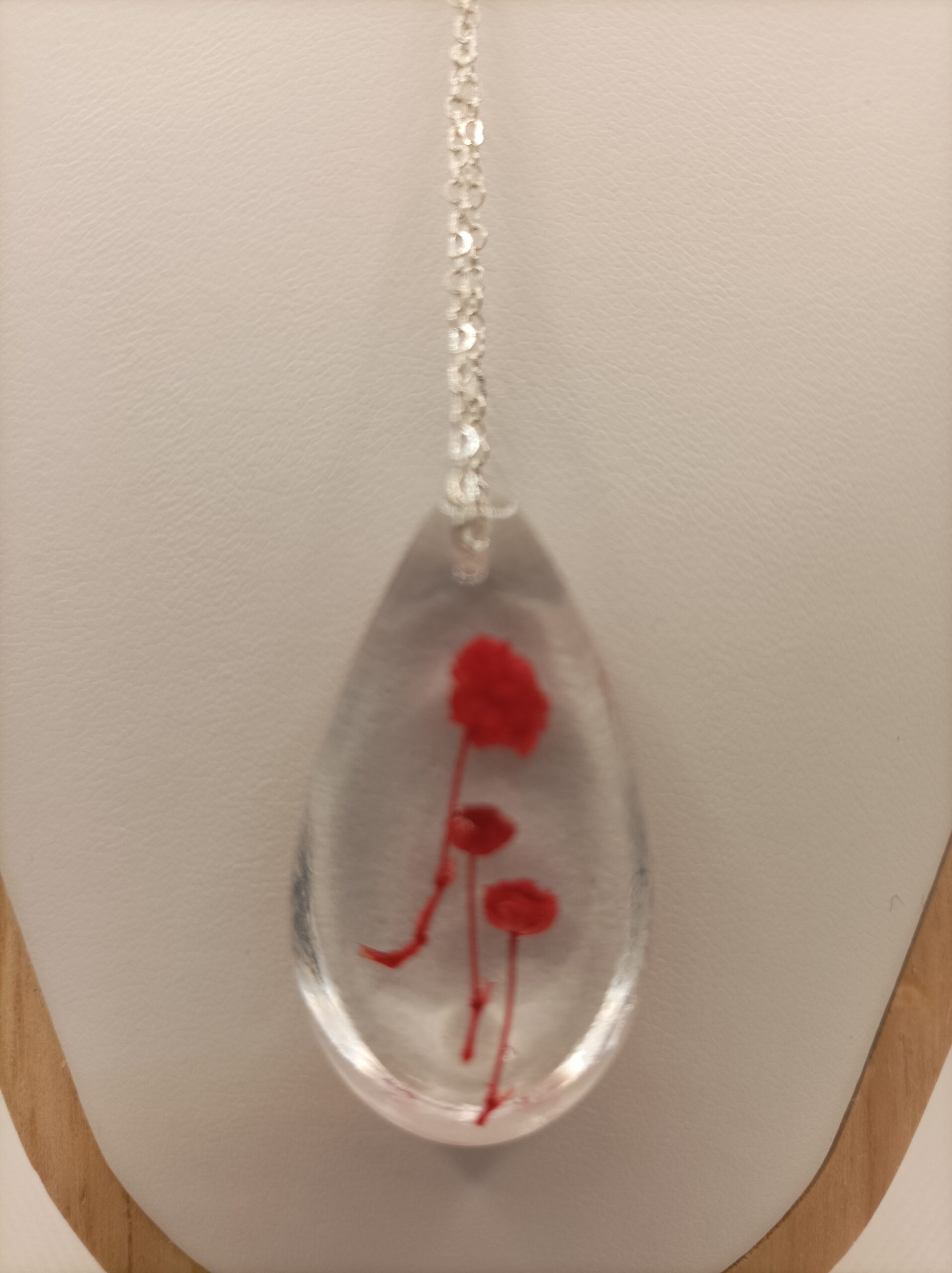 Collier chaîne "Goutte aux fleurs rouges" – Image 4