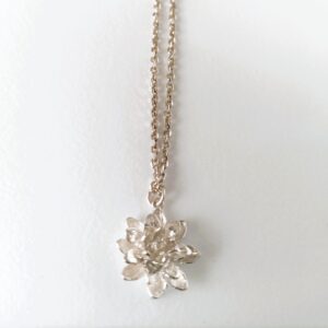 Collier chaîne "Fleur de Lotus" en argent – Image 2