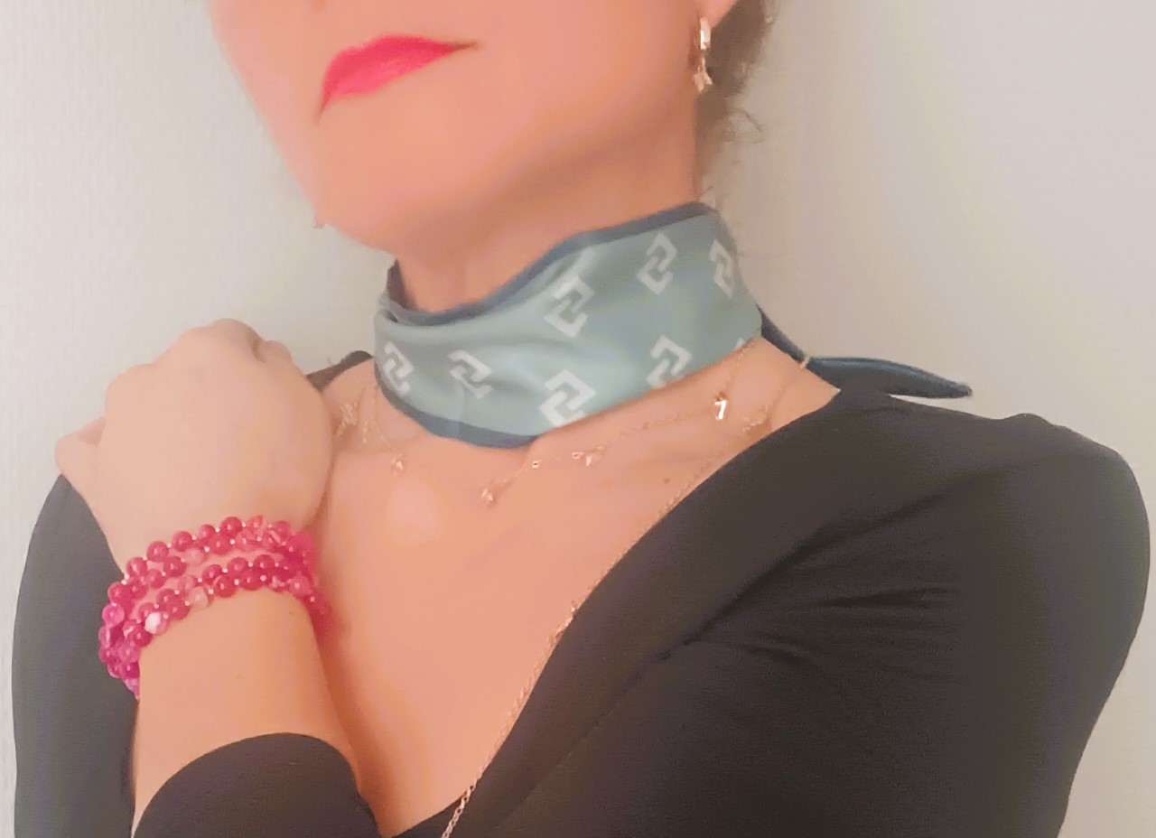 Collier chaîne fine "Étoilé" en Or 14K – Image 1