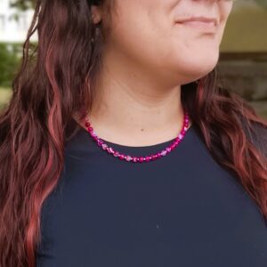 Collier court en agate "Rose"
