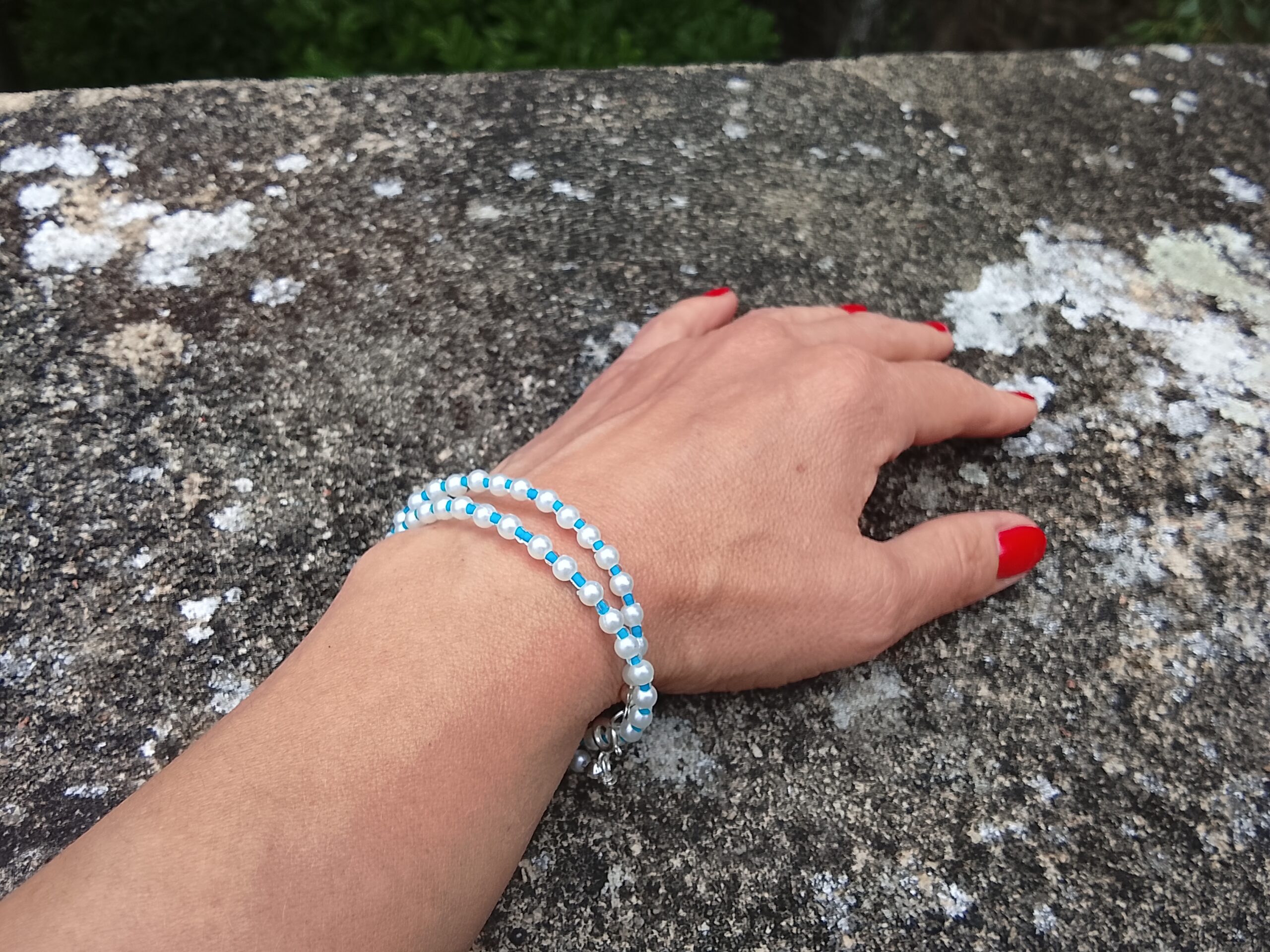 Bracelet en perles Nuances de Bleu – Image 1