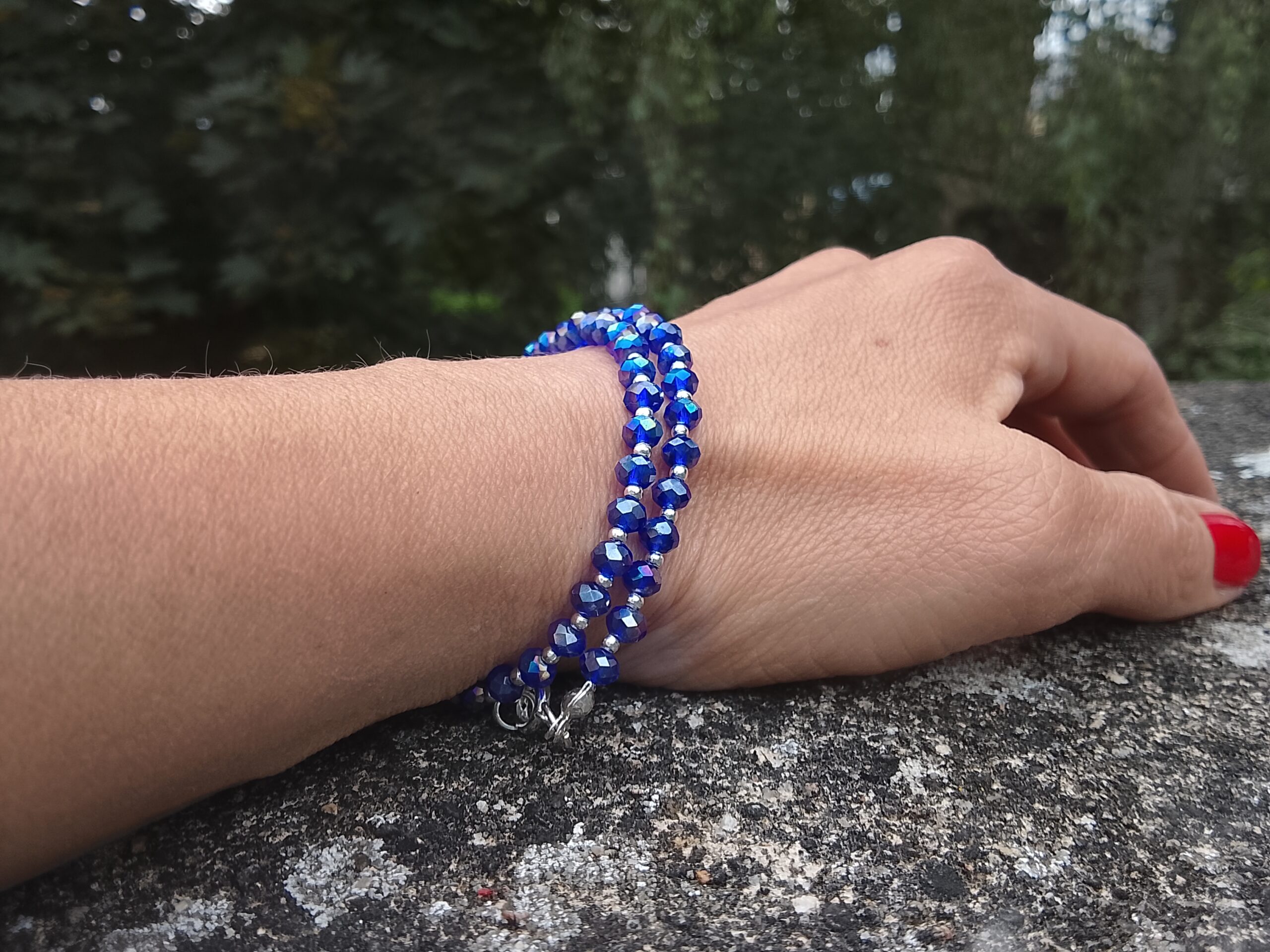 Bracelet en perles de cristal à deux rangs Bleu Améthyste – Image 3