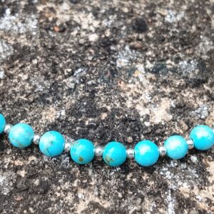 Collier ras de cou en pierres Turquoise – Image 3