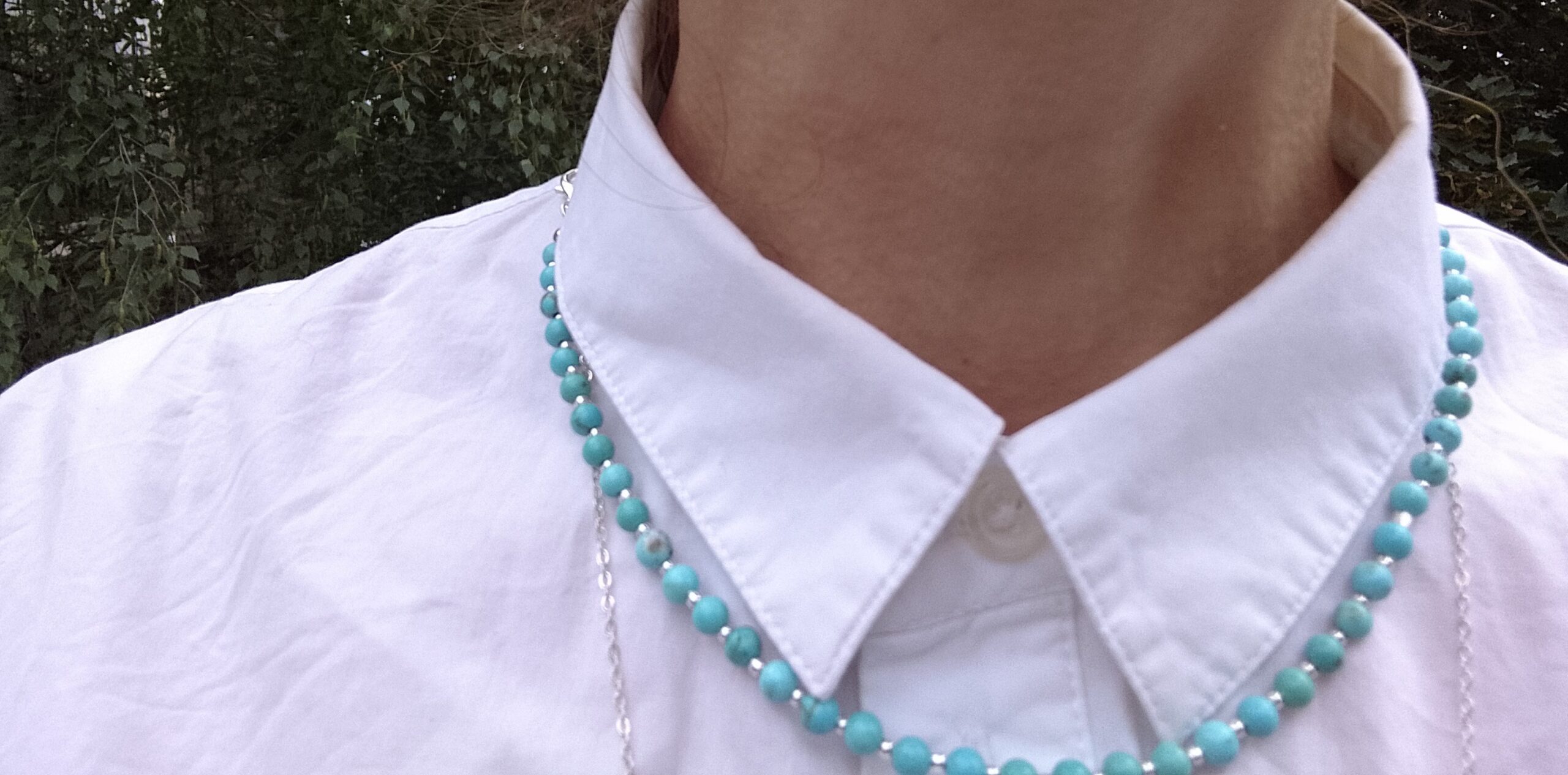 Collier court en pierres naturelles "Turquoise" – Image 1