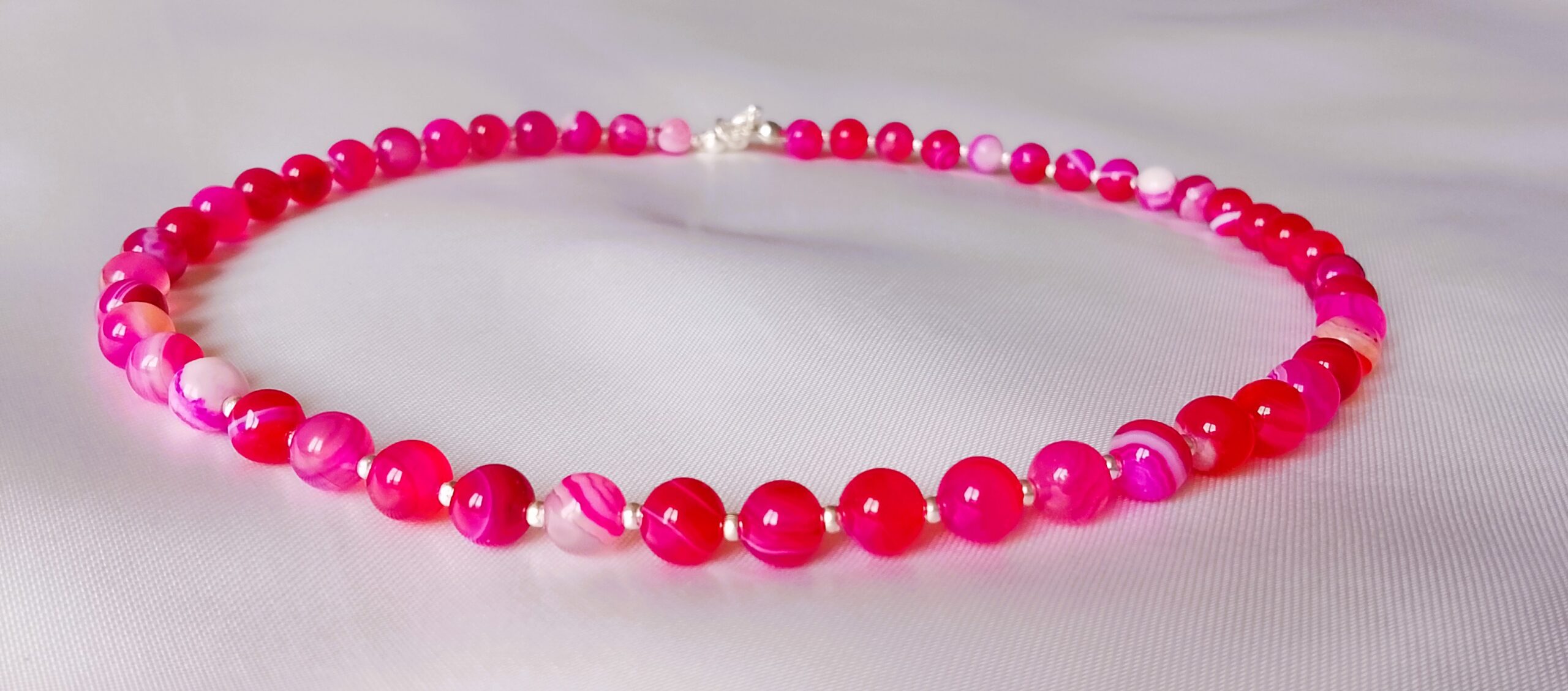 Collier court en agate "Rose" – Image 5